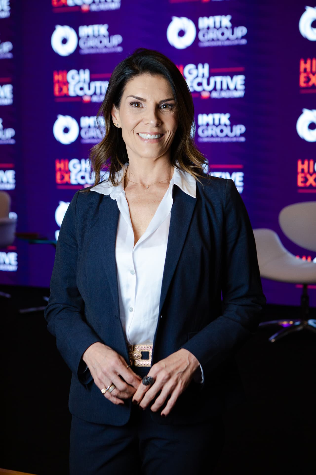 Retrato de Prof. Esp. Débora Trevisan